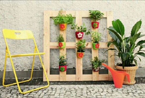 maravillosas-ideas-con-palets-para-el-jardin-02-e1453120307604